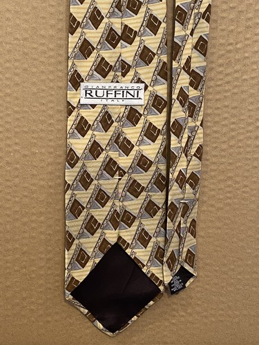 Gianfranco Ruffini Italy 100% Silk Tie Made in USA WPL #2831 3.75" W x 60" L - Picture 4 of 10