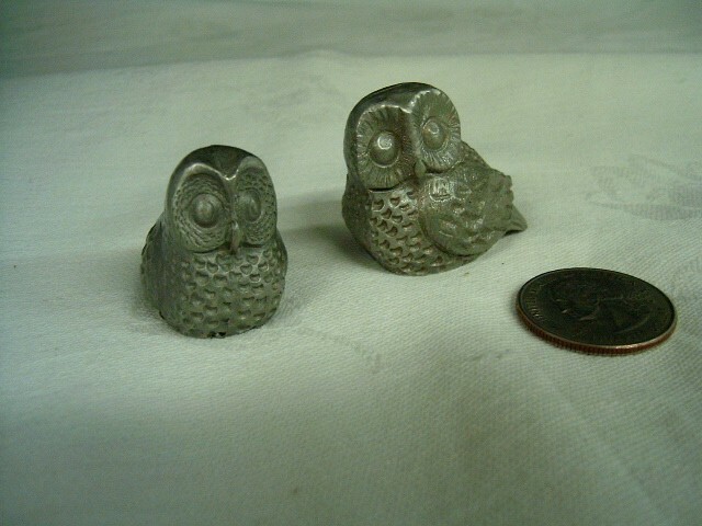 VINTAGE (2) PEWTER OWL FIGURINES / UTEXIQUAL P-403