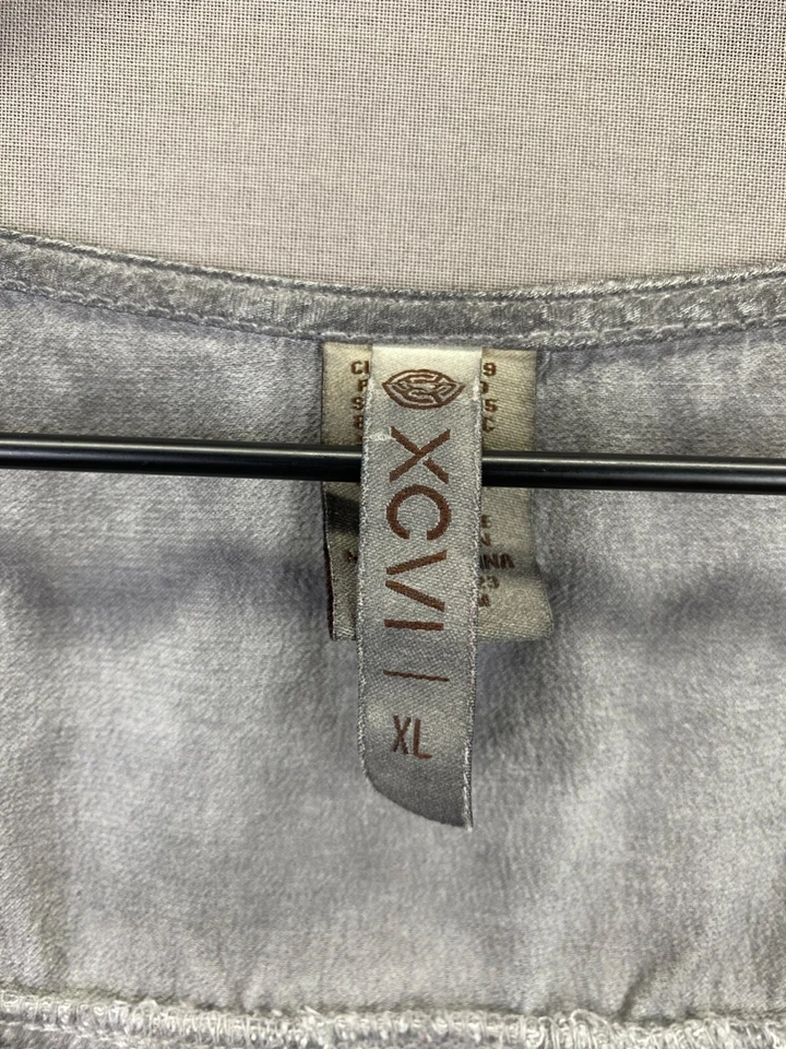 XCVI Mujer Gris Camiseta Top Manga Corta Cuello en V Bolsillos Talla X-Grande Foto 4 de 4