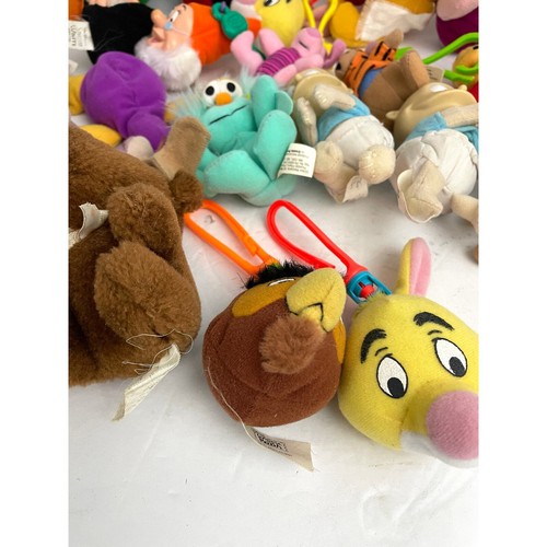 VTG Lot of 28 Plushies Happy Meal Toys Plush Stuffed McDonalds BK Kids 1990s Y2K - Picture 19 of 19