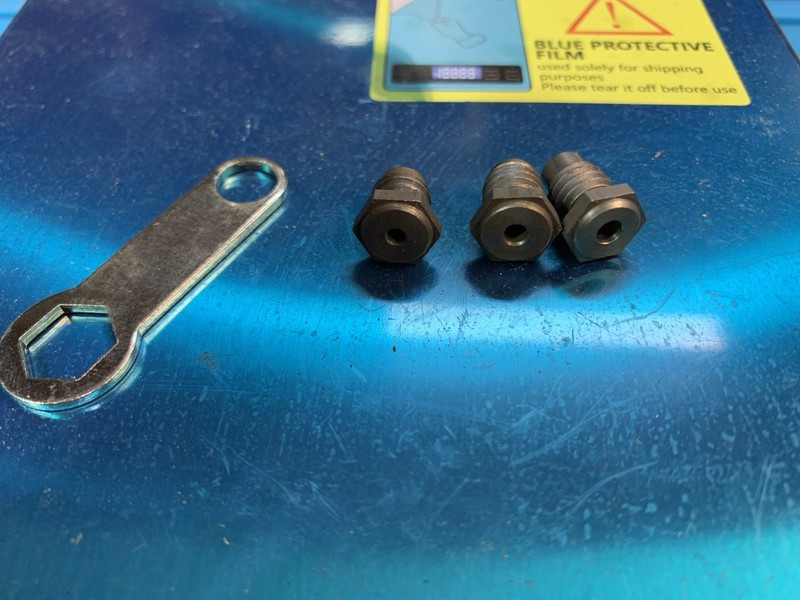 Riveter Nose Piece/Nozzle Set 5/16 thread 5/64,3/32 and 1/8 sizes and wrench