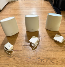 netgear orbi RB50 mesh wifi system - router  2 satellites RBS50 