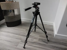 SLIK 1000 Tripod Made in Japan 5114  Easy Release Post Tension Adjustable