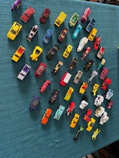 52 EXCELLENT CONDITION MATCHBOX CARS WITH CARRYING CASE