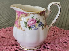 Royal Albert - LADY CARLYLE - 1944 - Mini Creamer & Open Sugar Bowl - England