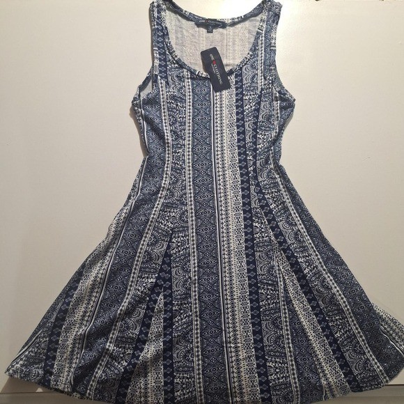 One clothing dress