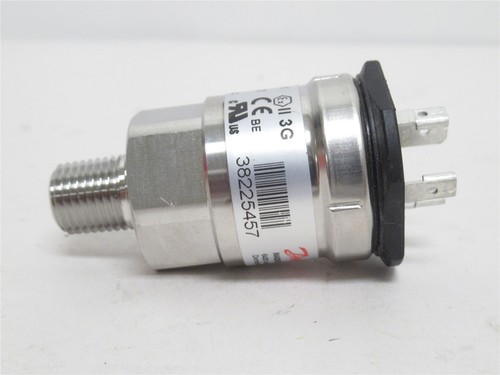243841 New-No Box; Danfoss 060G3807 Pressure Sensor AKS-3000; 0-200psia 4-20mA - Picture 6 of 6