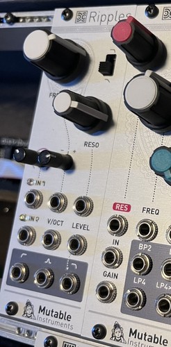Mutable Instruments Ripples Liquid Filter V2