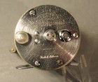 Vintage Shakespeare Professional 1995 Tackle Box Fishing Reel Model FK — photo 9