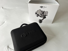 DJI RS 4 COMBO Gimbal Camera Stabilizer  FOCUS MOTOR, MINT  Case  Accessories