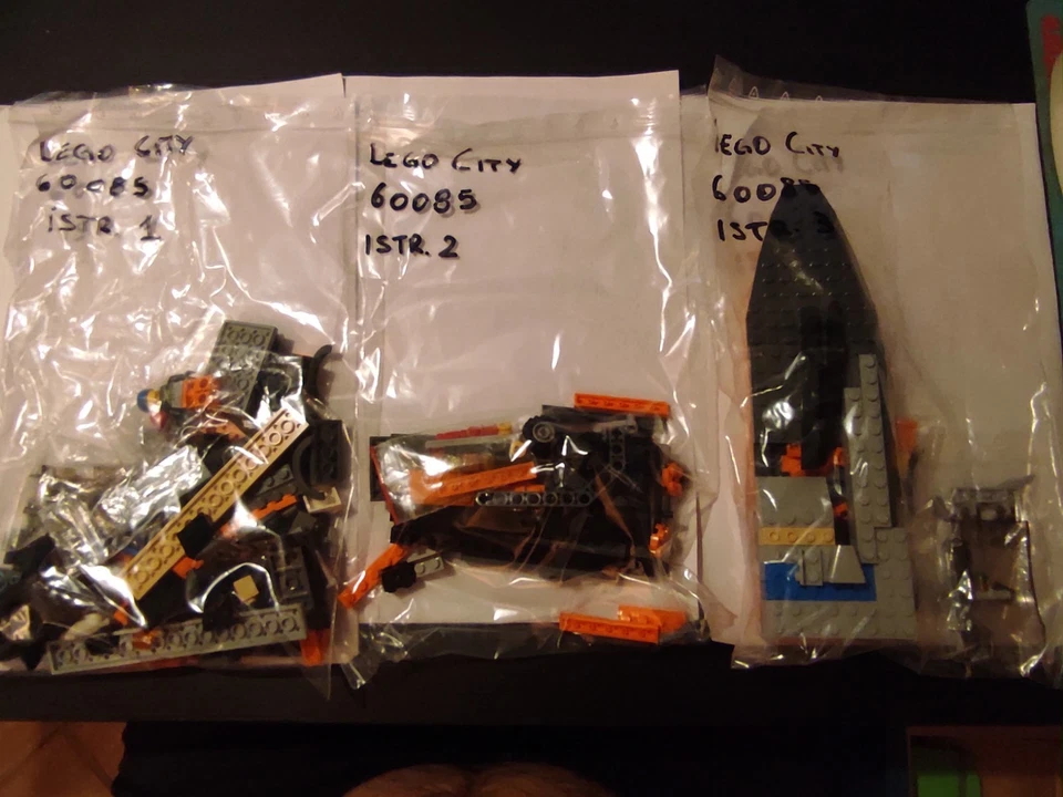 LEGO City 60085 4x4 with Powerboat, foto 2 di 2