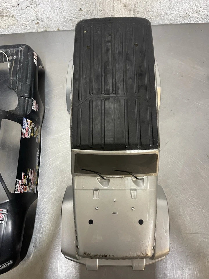 Team Associated RC10T3 Truck and Proline Jeep Wrangler R/C Car Body Shell - Image 2 of 4