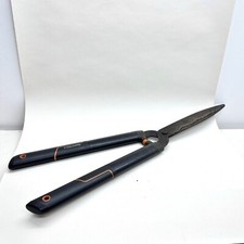 VINTAGE FISKARS GARDEN SHEARS HEDGE TRIMMERS PRUNERS LAWN SHRUB CUTTING TOOLS
