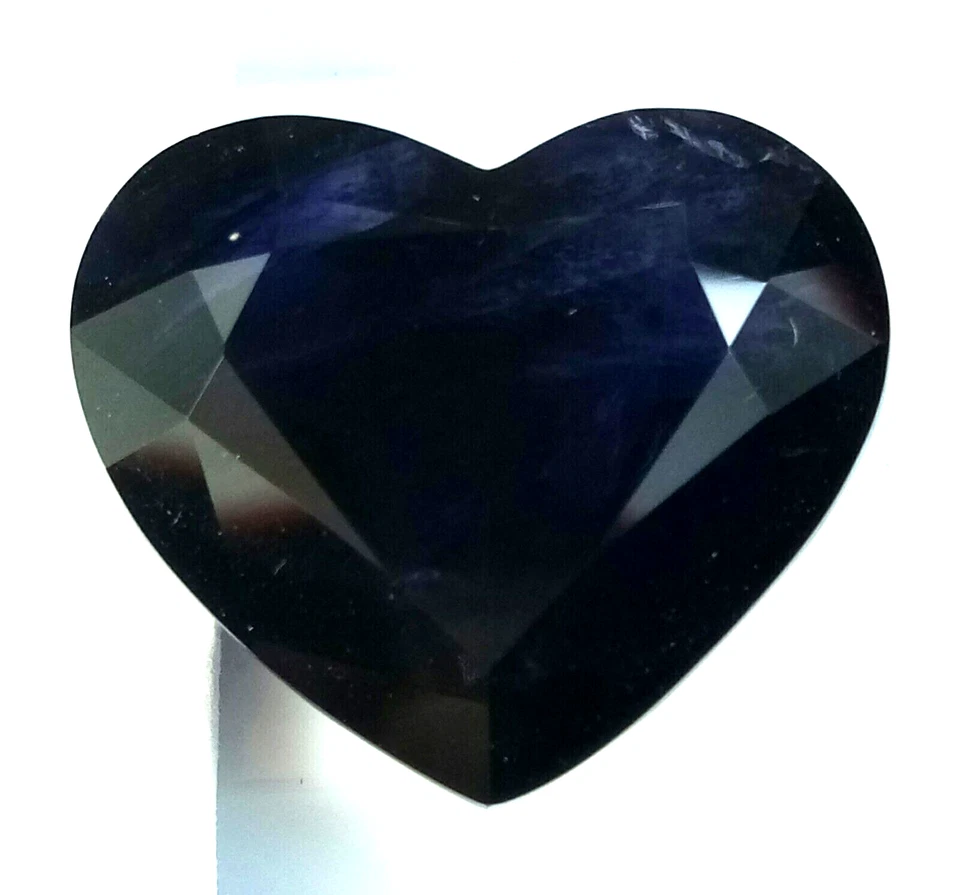 19.42 Cts 100% Natural Lovely Color RARE Huge Size Iolite Heart Shape Cut Stone - Image 3 of 4