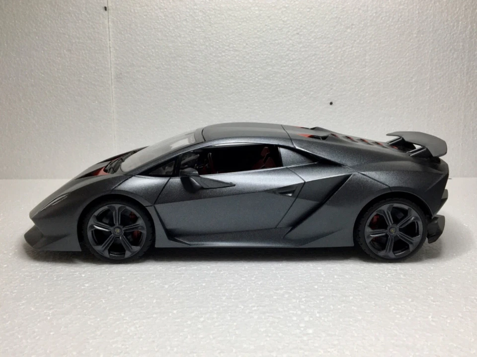 1:14 LAMBORGHINI SESTO ELEMENTO (2010) RC -  RASTAR Modellino 🔝( NO 1:18 - 1:24 - Immagine 4 di 4