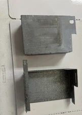 DIXIE NARCO SODA VENDING MACHINE COIN Cash Box 501E W/Mounting bracket