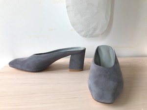block heel suede mules