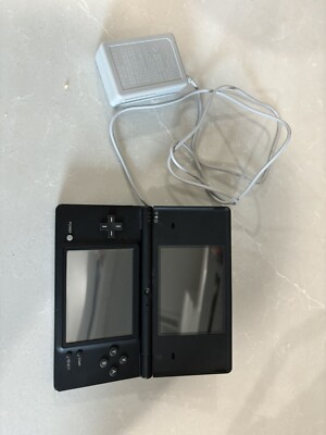 Nintendo DS Lite W/Charger USG-001- Onyx Black - GOOD CONDITION