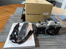 OM SYSTEM OM-3 Mirrorless Camera with extras - Low shutter count: 1716