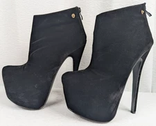 DELICACY - High-30 - Black High Heels - Stiletto Pumps - 7" Heels - Size 8.5