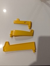 Hot Wheels City Ultimate Garage Shark Attack 2018 Toy Set Parts - yellow gates