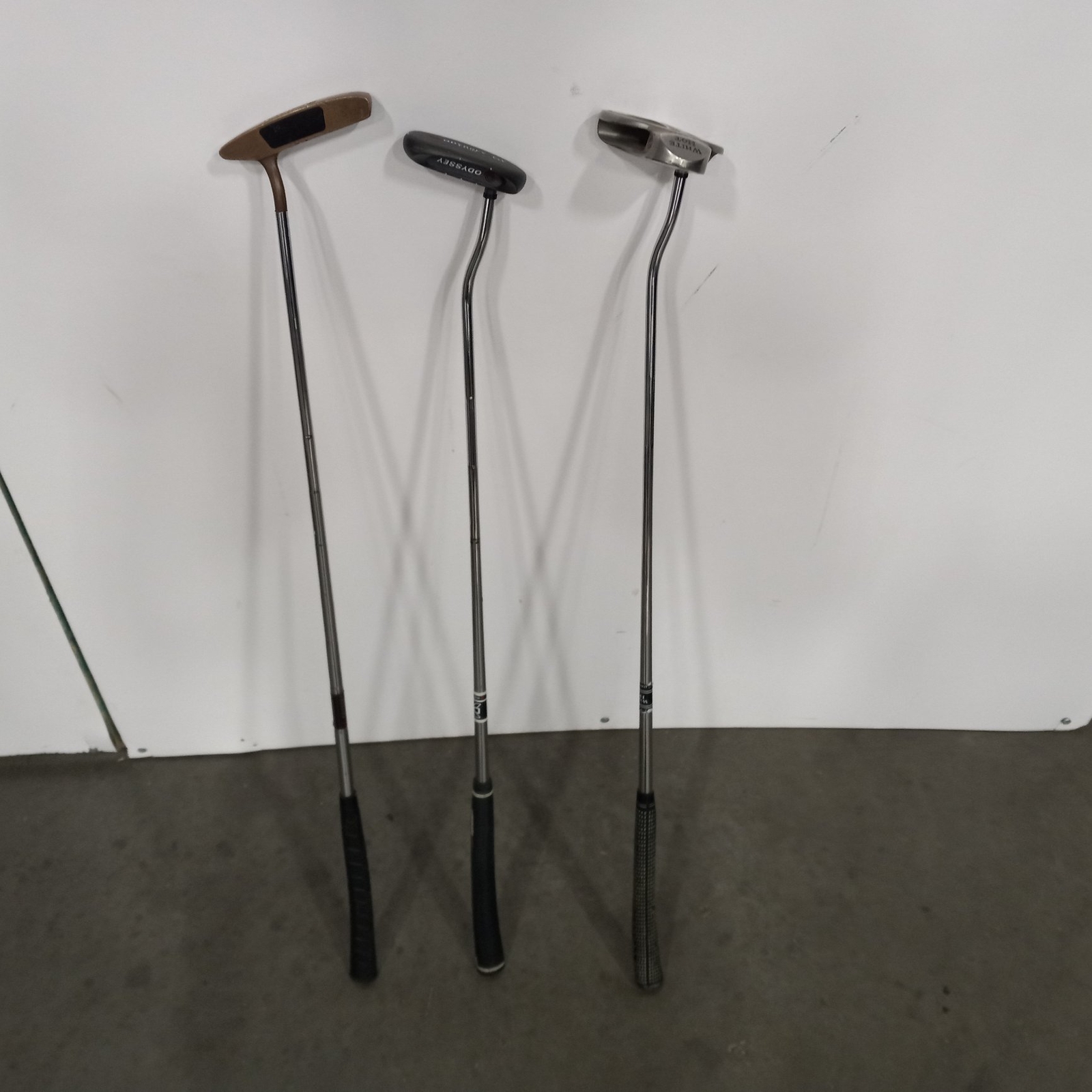 Bundle of 3 Assorted Odyssey Golf Putters eBay