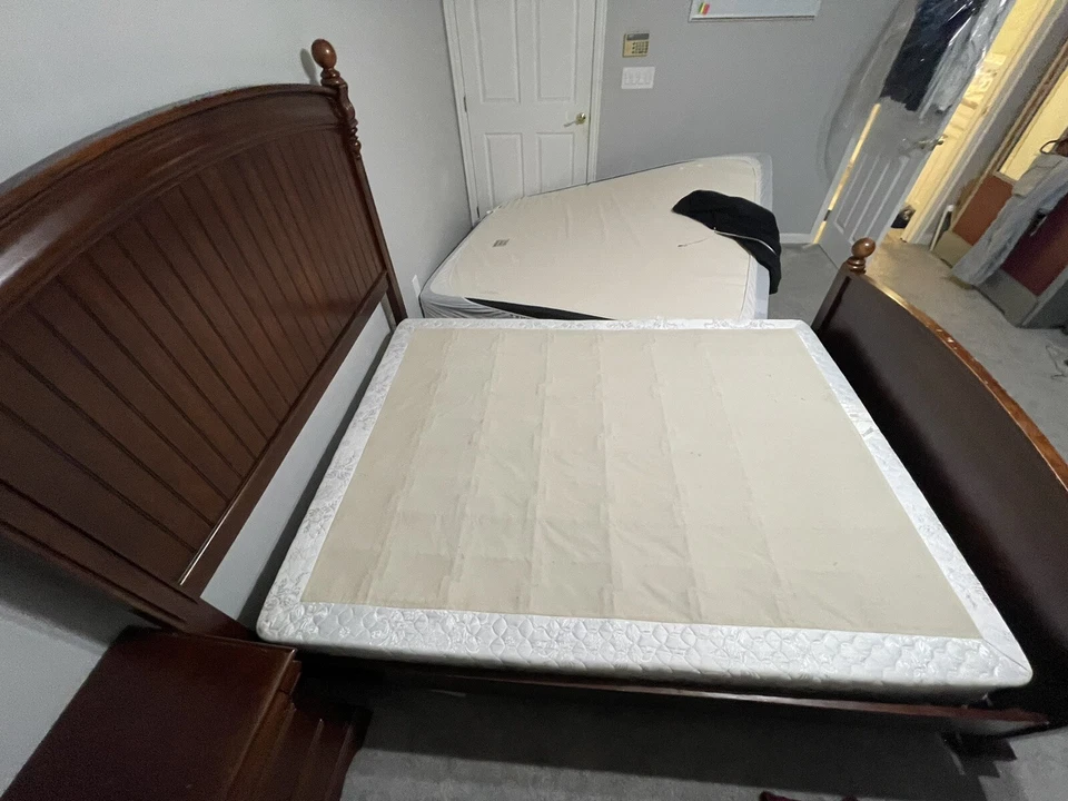 Muebles Ashley - Marrón Foto 4 de 4