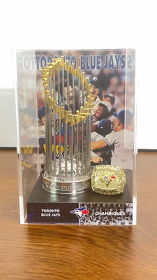 激レア！ブルージェイズ ワールドチャンピオン記念プレート 1992年　大リーグ 1992 Toronto Blue Jays World Series Championship Trophy & Ring