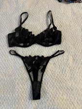 VTG Beautiful Black Satin Bra With Flower Embroidery And Panties Set Size L