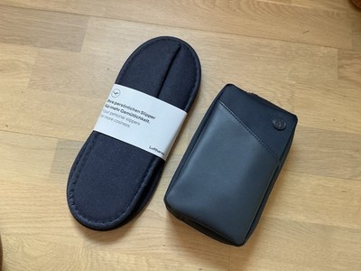 Lufthansa First Class Amenity mit original Inhalt , verplombt 2026+Schuhe