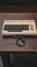 Commodore 64 + Drucker + Floppy + Datassette ...