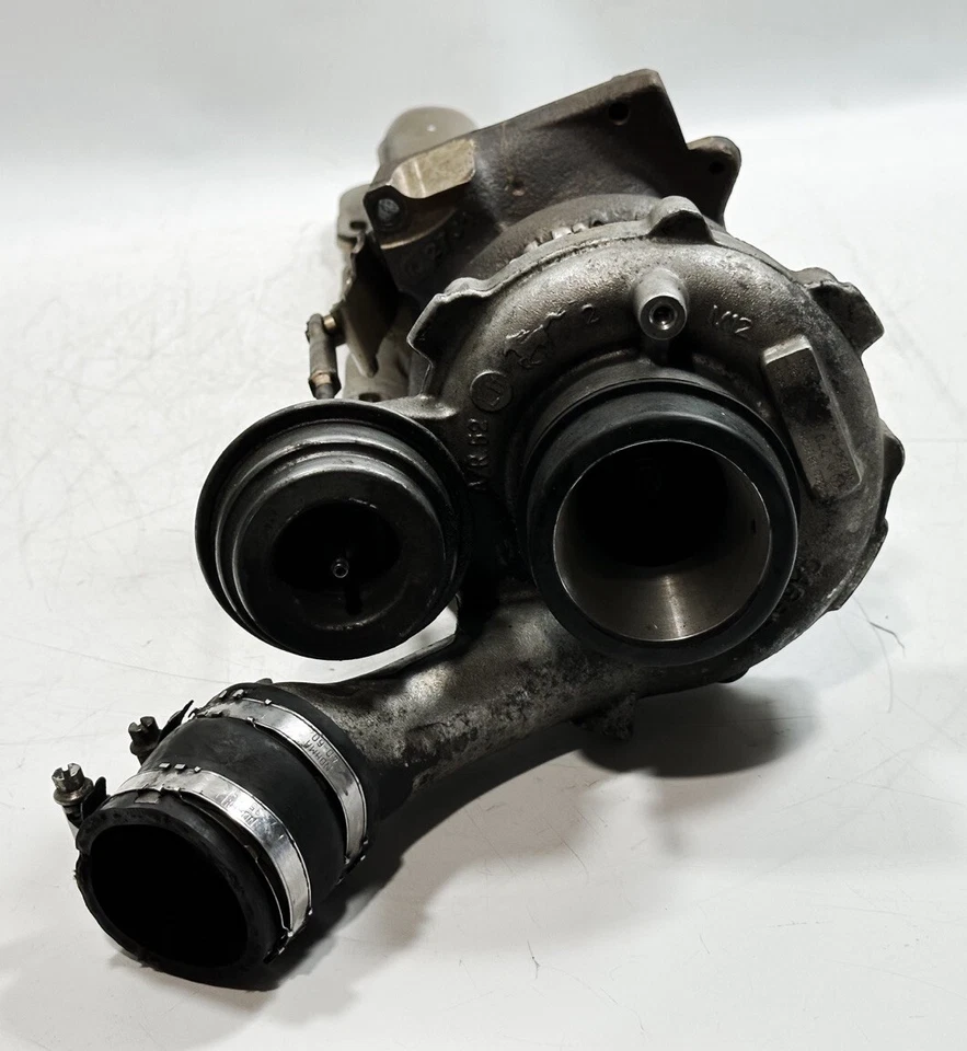 Mercedes-Benz CLS550 2012-2018 4,6 L V8 conductor izquierdo turbo cargador OEM Foto 3 de 4