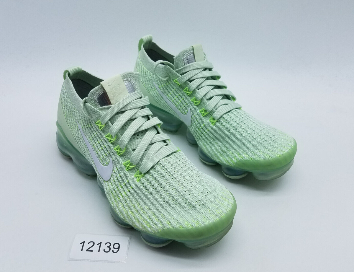 Nike Air Vapormax Flyknit Women's Size Running Shoes Jade