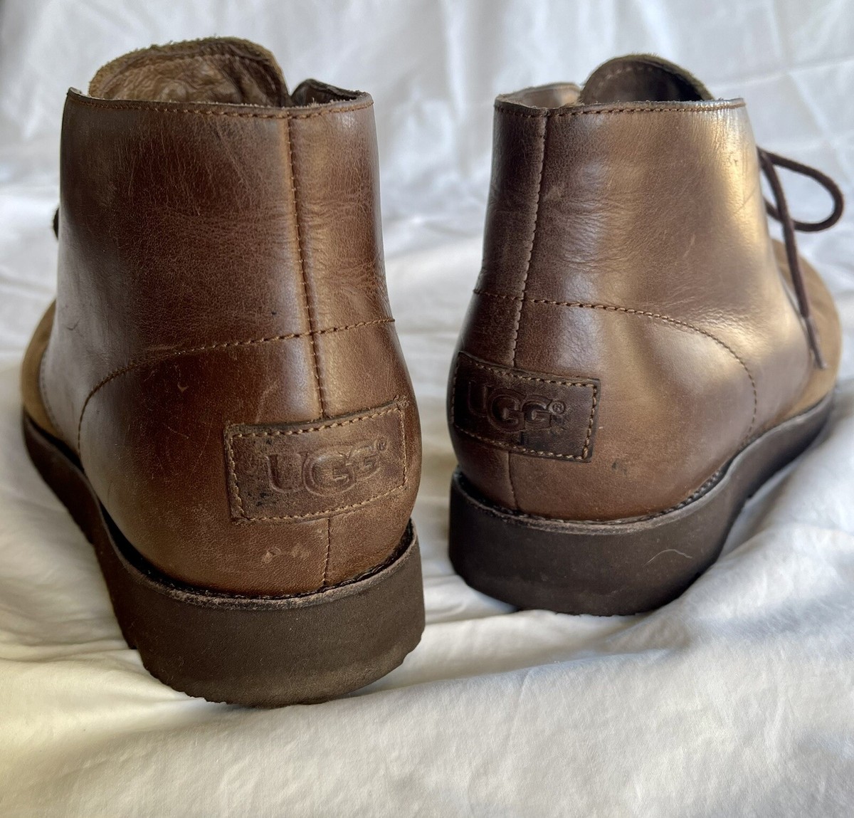 UGG Sz 9 Brown Leather Chukka Lace Up Boots UGG Men main image 3