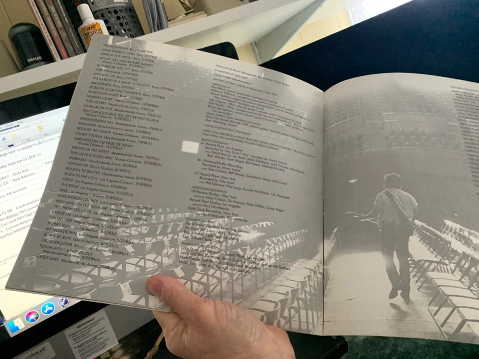 Live 1975-85 Bruce Springsteen & The E St. Band-3 Cassettes Boxed Set WITH  BOOK - Image 4 of 4