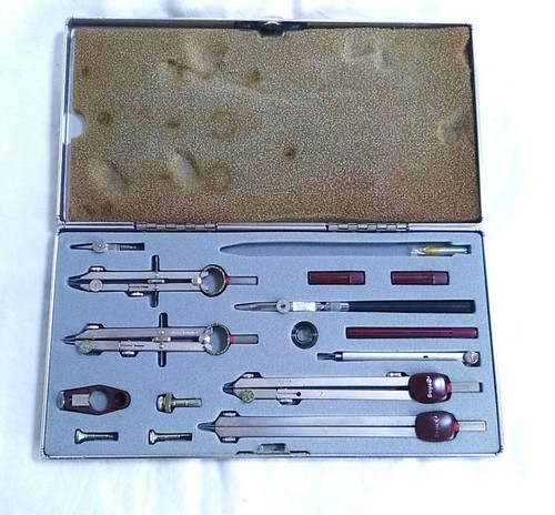 Almost Rotring Drafting Tools Compass Set - Foto 2 di 14