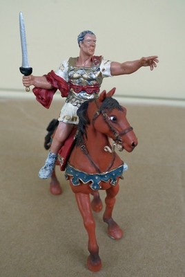 Papo 39804 Caesar & 39805 Matching Horse 9.0 Cm Historical Figures Exc Condition