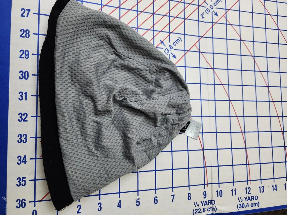 Большая шапочка с черепом Under Armour - Изображение 2 из 4