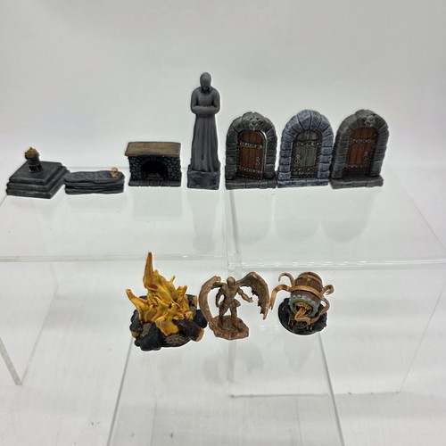 Fantasy Dungeon Doors Statue Fire Mimic Figure Lot 10pc Small Plastic RPG Set