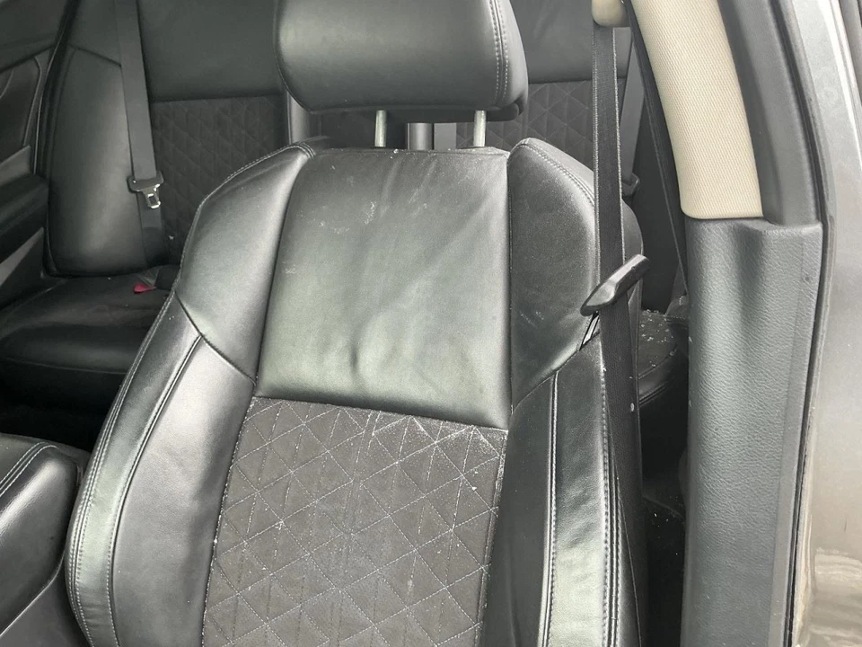 Driver Front Seat Bucket Electric Leather And Cloth Fits 16-17 MAXIMA 823145 Foto 2 de 4