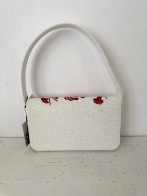 Sincerly Jules | Bags | Viral Sincerely Jules White Beaded  NWT Sincerely Jules White Beaded Shoulder Bag with Red Crab Motif display picture 1