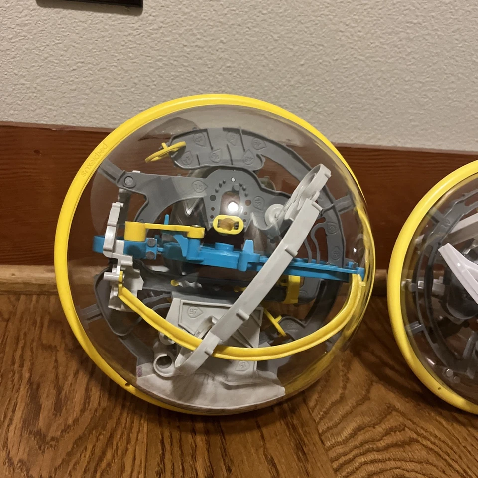 Perplexus Epic 3D Maze Game Brain Teaser Puzzle Ball Fidget Toy LOT OF 2 - Image 2 of 4