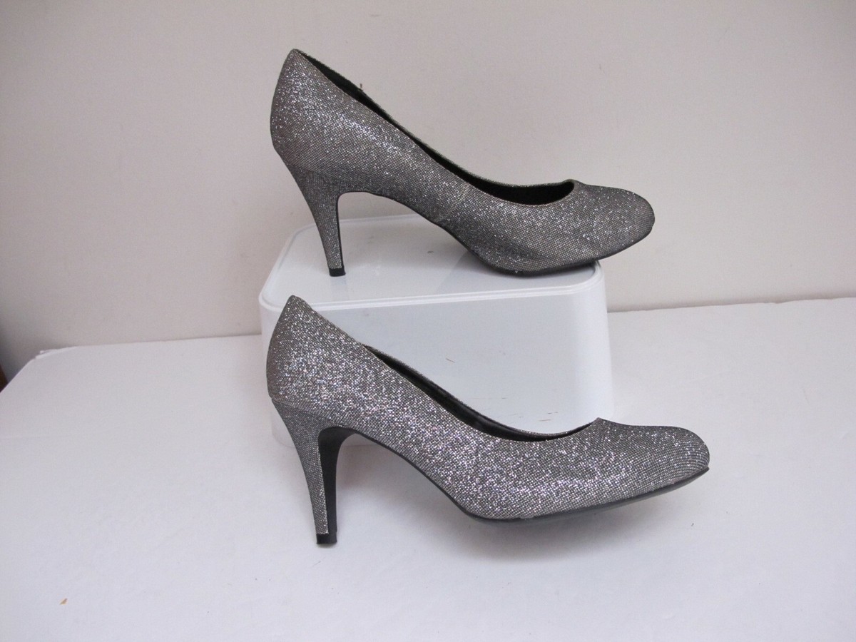 Court Shoes Silver High Heels New Look New Look Silver Gold