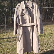 𝅺HART Schaffner Marx fully lined tan trench men's size 42R
