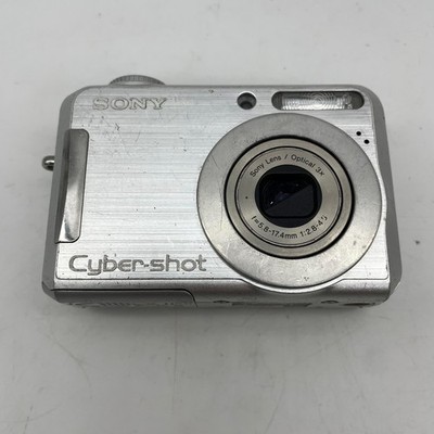 Sony Cyber-shot DSC-S700 7.2MP Digital Camera - Silver -Parts/Repair