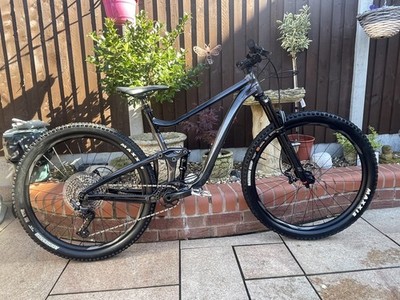 Giant Trance X 29 2 Full Suspension Mountain Bike in Metallic Black Large Frame
