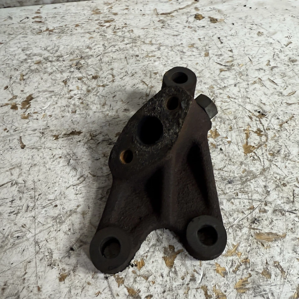 89-90 Nissan 240SX EGR Válvula de Montagem Perc Recirculação de Gases de Escape S13 KA24E KA24 - Imagem 2 de 4