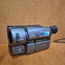 Sony Handycam Video8 NightShot Camcorder WORKING with charger and new battery