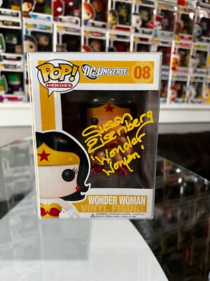 Rare 2013 Wonder Woman Funko POP 08 signed by Susan Eisenberg (voice actress) 