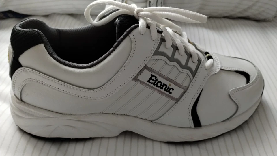 Nuevos zapatos de golf Etonic para hombre 9,5 Foto 3 de 4